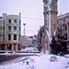 Albert Memorial in snow 1970